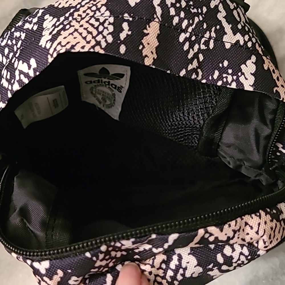Adidas Unisex Mini Python Backpack - Picture 7 of 11